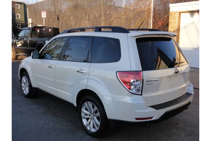 $8950 : 2012 Forester 2.5X Premium image 5