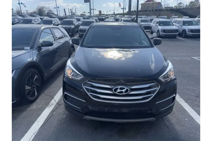 $12071 : Hyundai SANTA FE Sport 2018 image 5