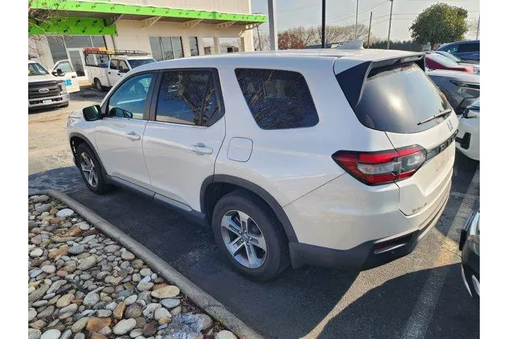 $36449 : Honda Pilot 2023 EX-L 4dr SU image 4