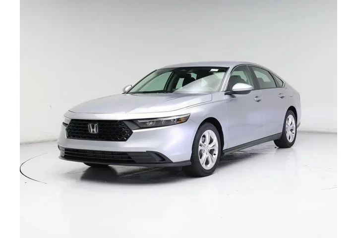 $26998 : Honda Accord 2023 LX 4dr Sed image 4