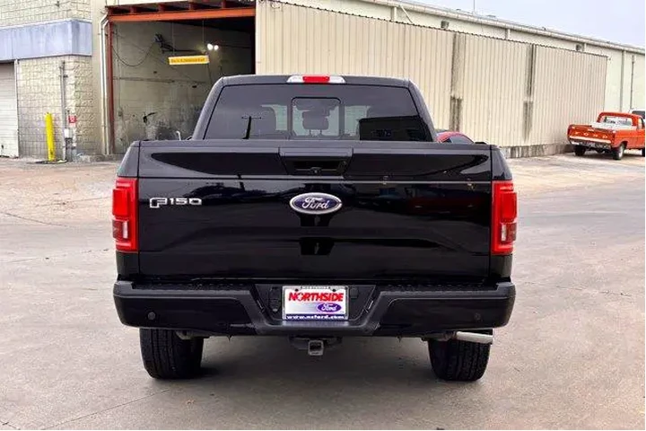 $28977 : Ford F-150 2016 4x4 Lariat 4 image 8