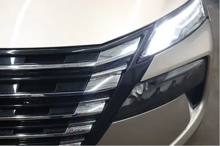 $28205 : Nissan Rogue 2026 AWD SV 4dr image 8