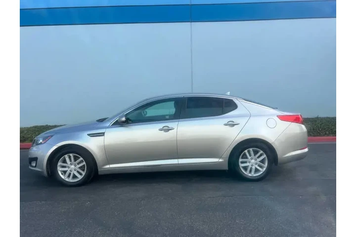$5800 : 2013 Optima LX image 5
