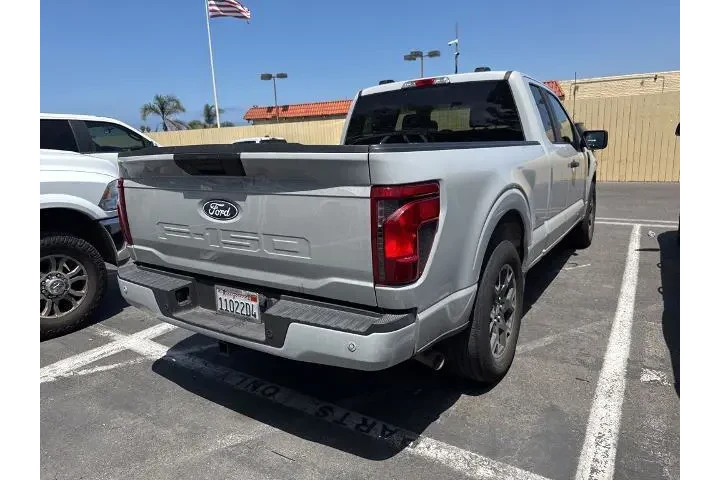$32202 : Ford F-150 2024 4x2 STX 4dr image 2