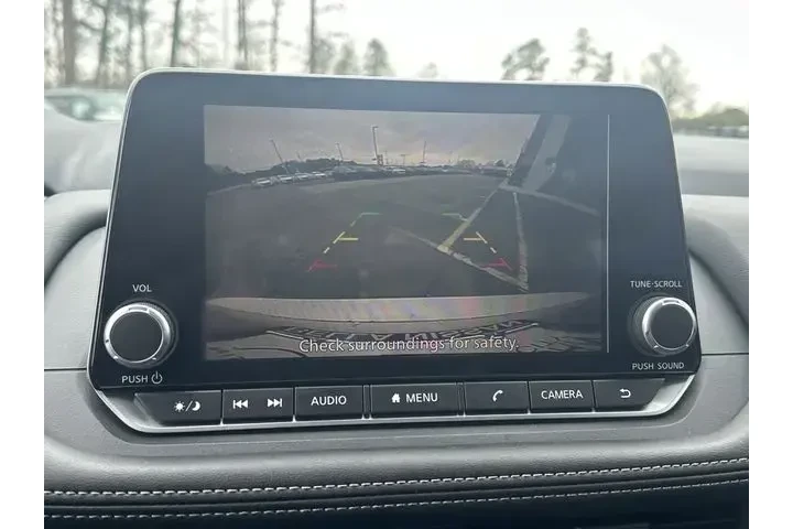 $21958 : Nissan Rogue 2025 AWD S 4dr image 4