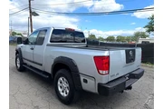 $8495 : 2004 Titan LE King Cab 4WD thumbnail