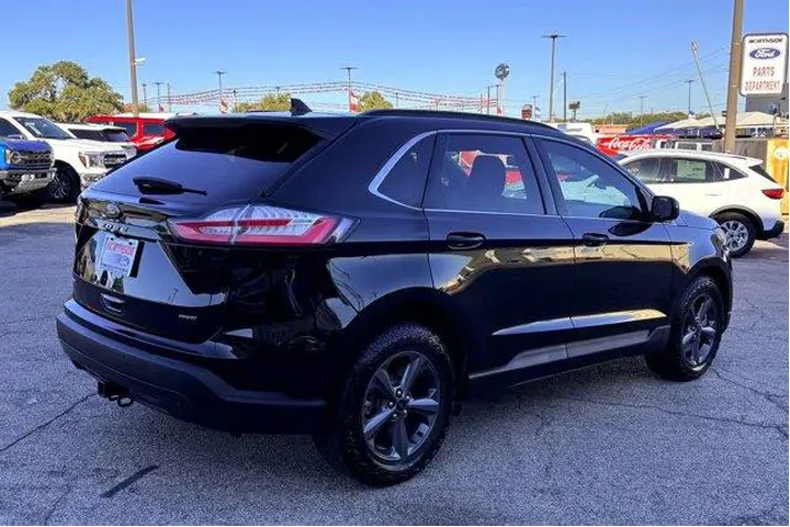 $21977 : Ford Edge 2022 AWD SEL 4dr C image 10