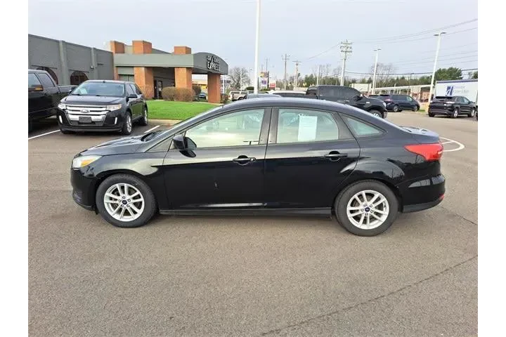$2995 : Ford Focus 2018 SE 4dr Sedan image 2