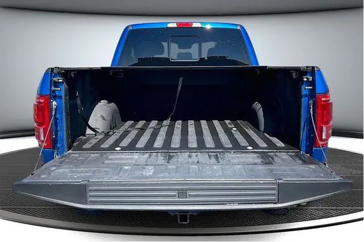 $24000 : Ford F-150 2017 4x4 Lariat 4 image 7