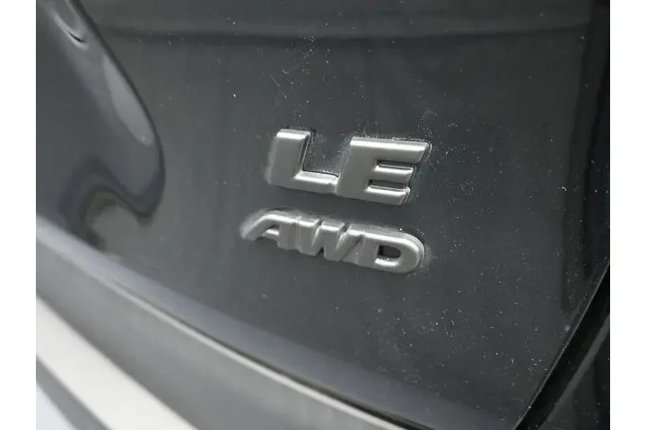 $25495 : Toyota RAV4 2022 AWD LE 4dr image 5