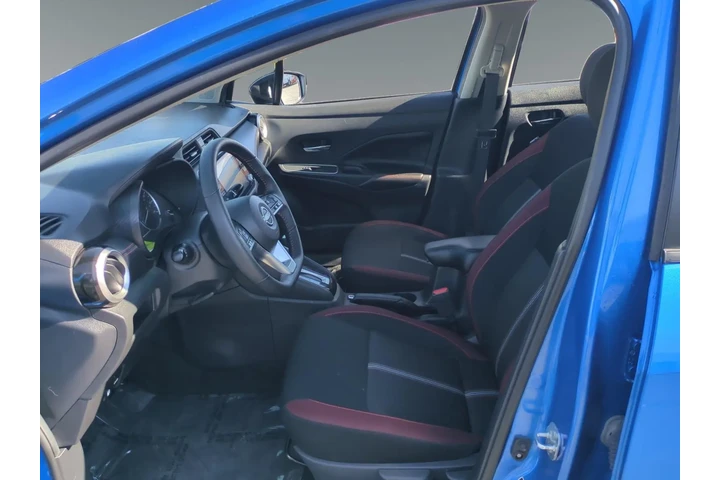 $19900 : Nissan Versa 2023 SR 4dr Sed image 9