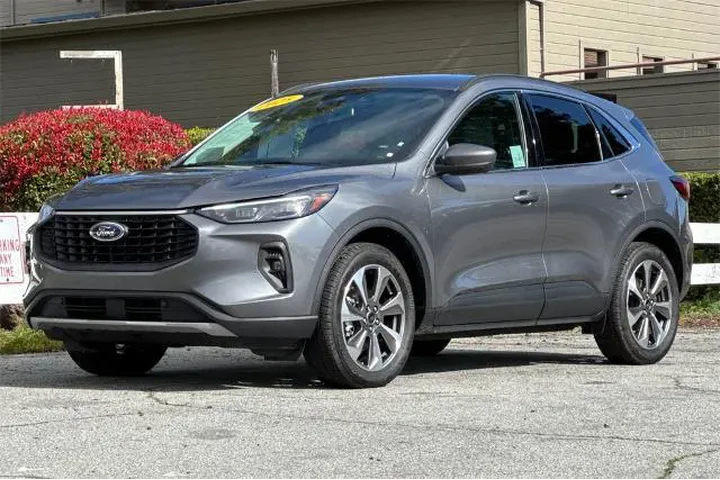 $32724 : Ford Escape Hybrid 2025 AWD image 9