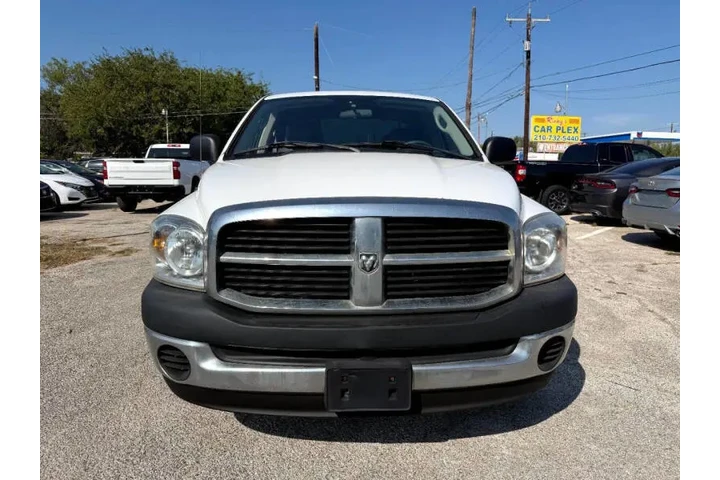 $7500 : 2007 Ram 1500 ST image 4