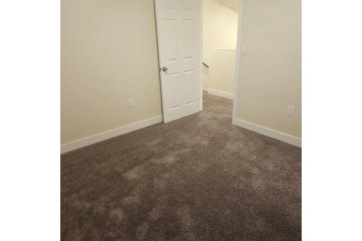 $850 : SE RENTA CUARTO image 3