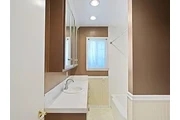 $1250 : Nestled in a well-established thumbnail