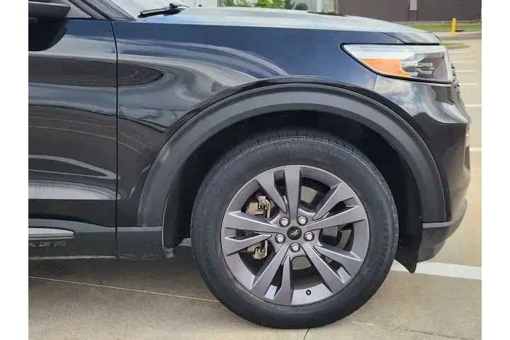 $23514 : Ford Explorer 2021 XLT 4dr S image 8