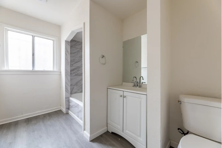 $2300 : Casa en Renta - 138 W 82nd St image 8