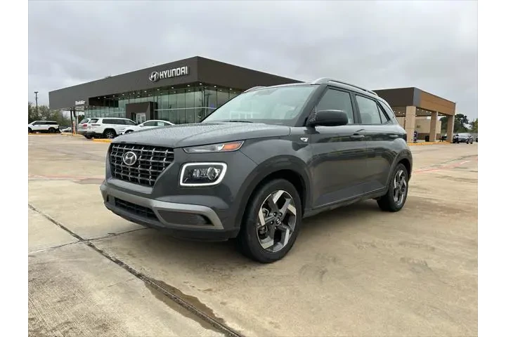 $19995 : Hyundai VENUE 2025 Limited 4 image 1