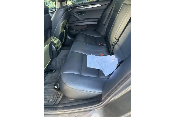 $12428 : BMW 5 Series 2016 535i 4dr S image 5