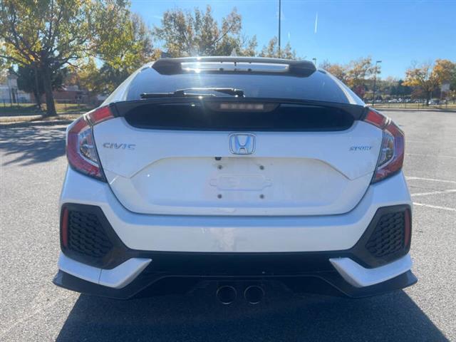 $13900 : 2017 Civic Sport image 7