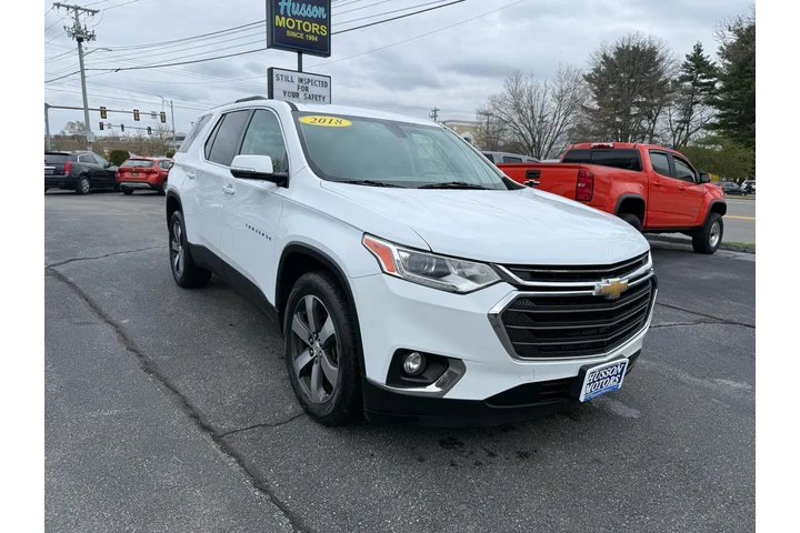 $14999 : 2018 Traverse LT image 3