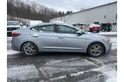 $12995 : Hyundai ELANTRA 2017 SE 4dr thumbnail