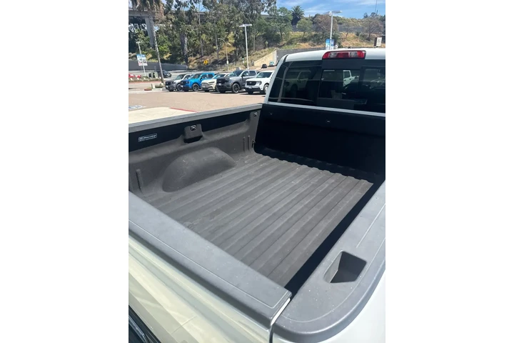 $27900 : Chevrolet Silverado 1500 201 image 10