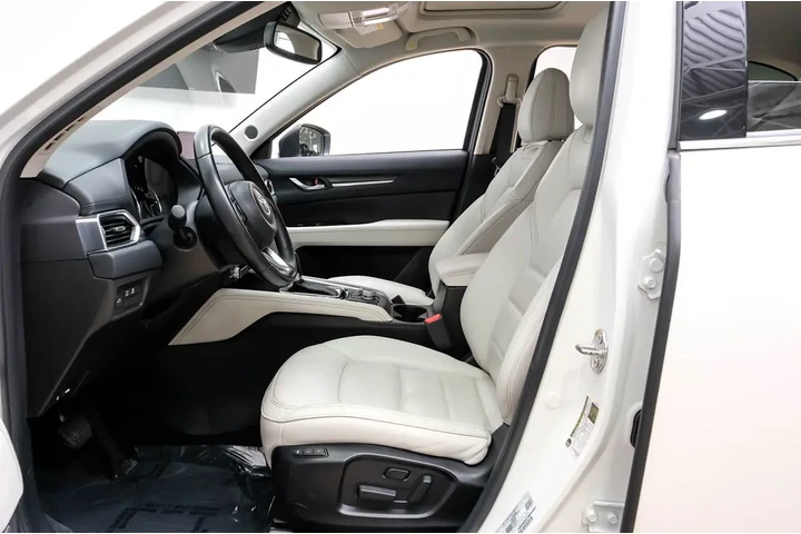 $22990 : 2019 CX-5 Grand Touring image 5