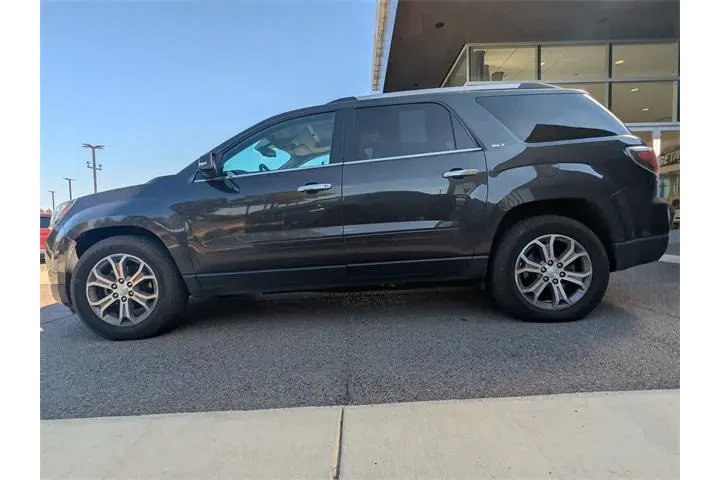$7494 : GMC Acadia 2016 SLT-2 4dr SU image 2