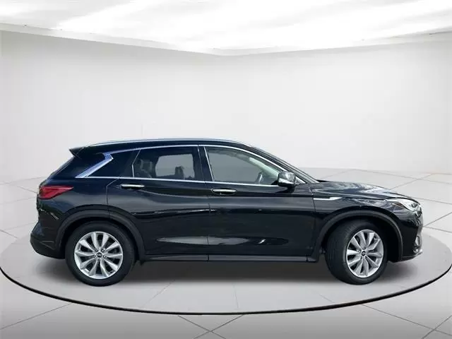 $18298 : Pre-Owned 2019 QX50 PURE image 2