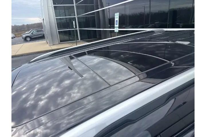 $19977 : Ford Explorer 2016 AWD Plati image 5