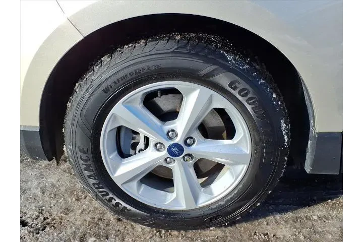 $14998 : Ford Edge 2017 AWD SE 4dr Cr image 9