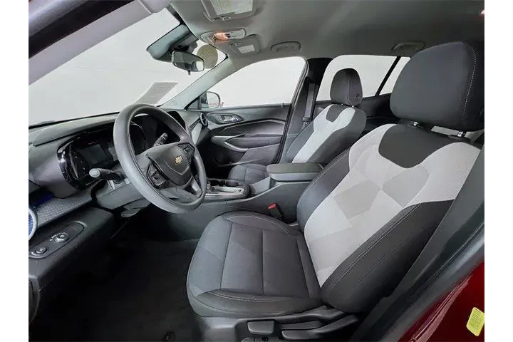 $22975 : Chevrolet Trax 2024 LS 4dr C image 10