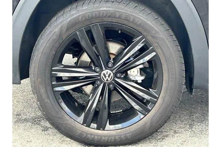 $33188 : Volkswagen Atlas 2023 AWD V6 image 7