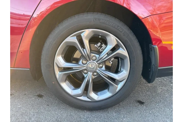 $28377 : Honda Accord 2024 EX 4dr Sed image 9