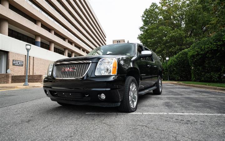 $13000 : 2009 GMC YUKON XL 1500 image 8