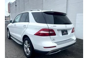 $13988 : 2015 Mercedes-Benz M-Class 4M thumbnail