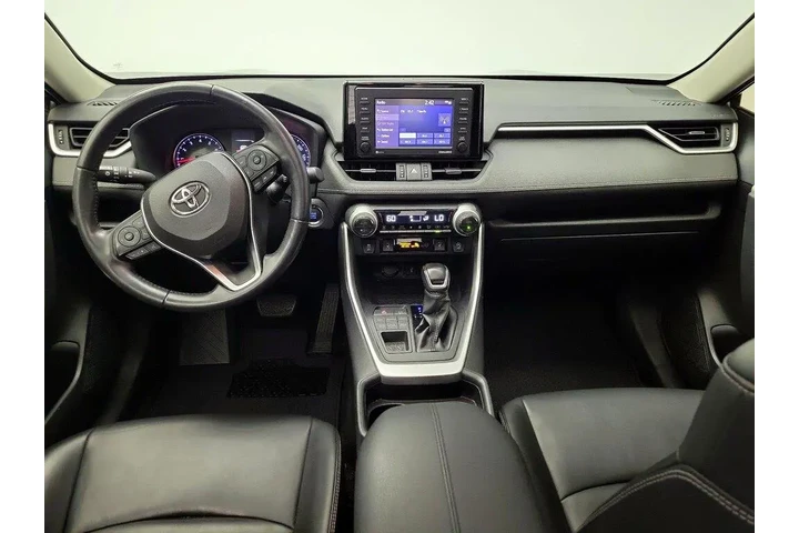 $26998 : Toyota RAV4 2020 AWD XLE Pre image 9