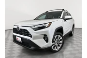 Gold Certified 2025 RAV4 XLE en Madison