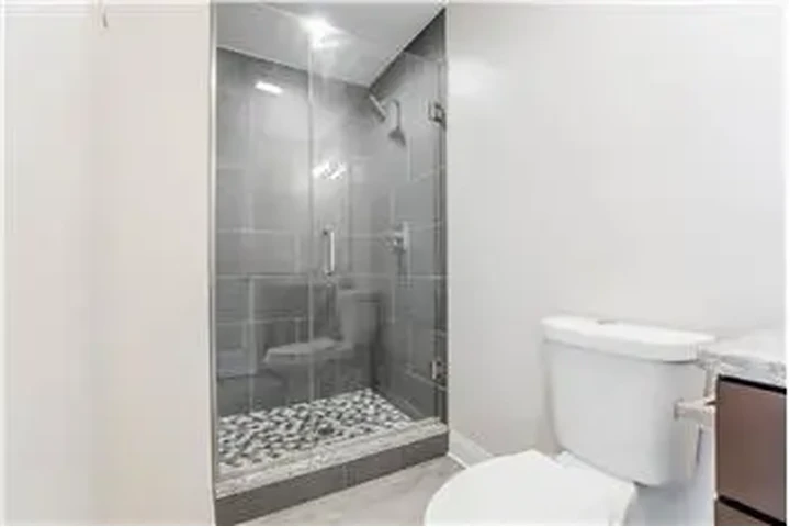 $3595 : Rental property with 3 bedro image 5