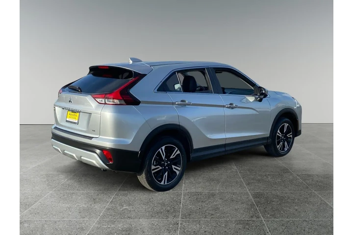 $22724 : Mitsubishi Eclipse Cross 202 image 5
