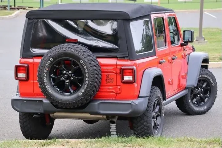 $26995 : Jeep Wrangler Unlimited 2020 image 6