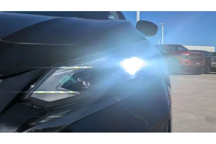 $19995 : Nissan Altima 2023 2.5 SR 4d image 9