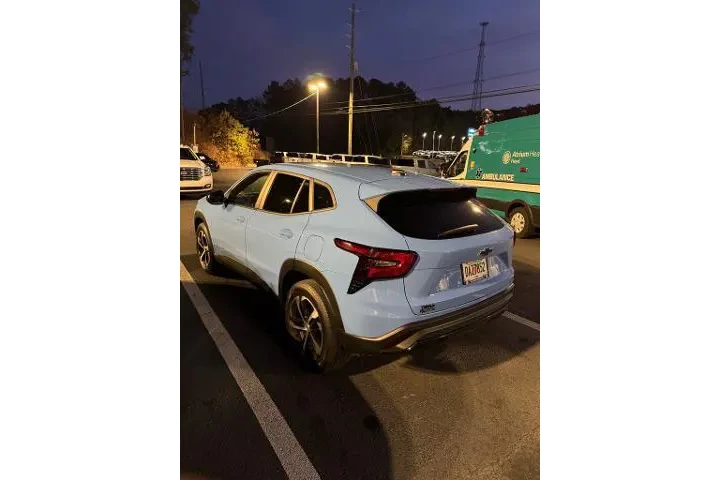 $21437 : Chevrolet Trax 2024 RS 4dr C image 5