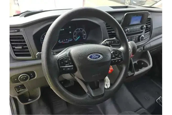 $34888 : Ford Transit 2024 250 3dr SW image 2