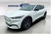 $29991 : Ford Mustang Mach-E 2023 AWD thumbnail