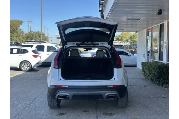 $26999 : 2023 XT4 Premium Luxury image 10
