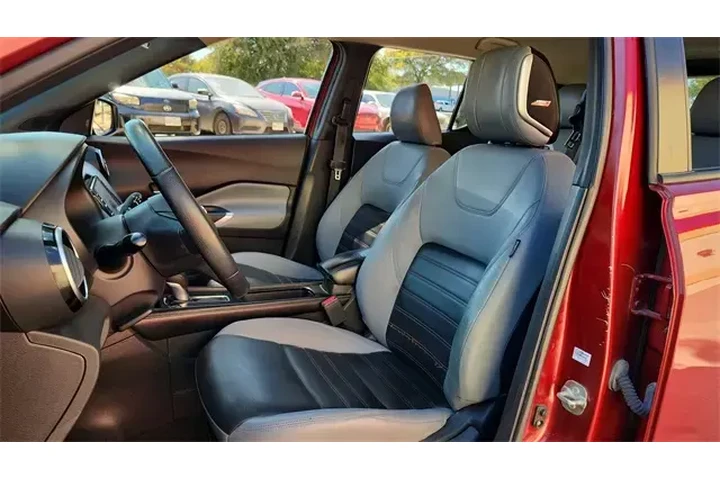 $16967 : Nissan Kicks 2022 SR 4dr Cro image 10