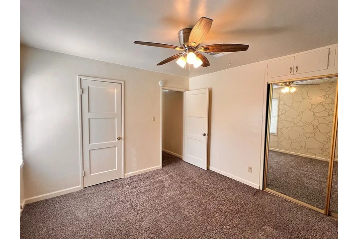 $1400 : Delightful three bedroom house image 7