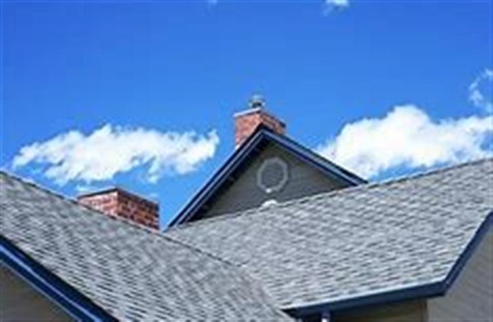 Solis Roofing image 1